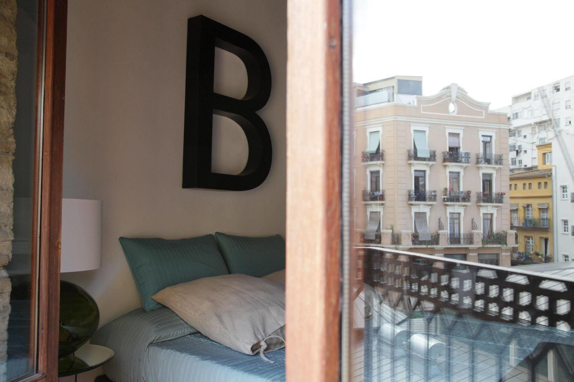 Bubuflats Mossen Apartment Valencia Luaran gambar