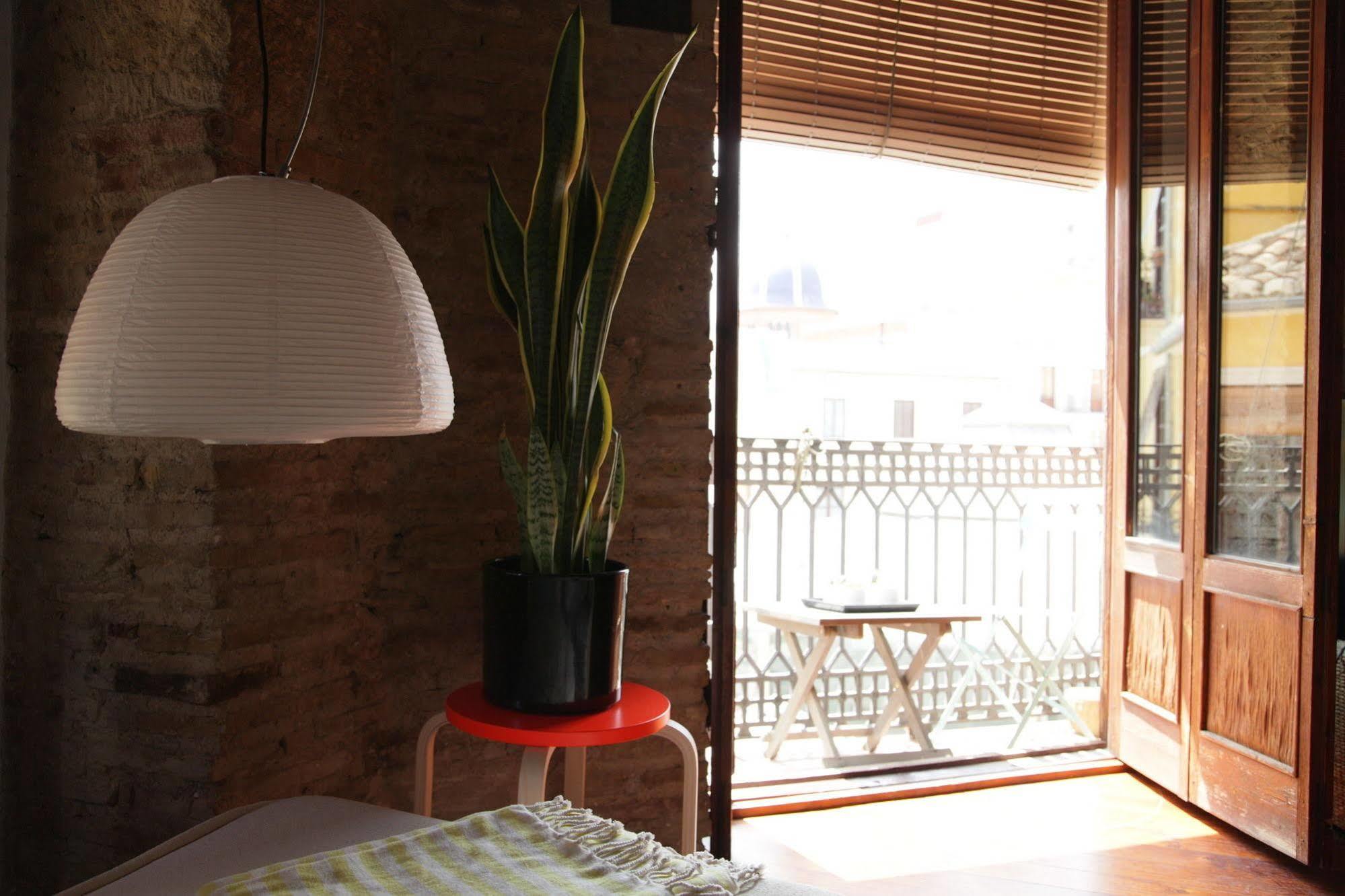 Bubuflats Mossen Apartment Valencia Luaran gambar